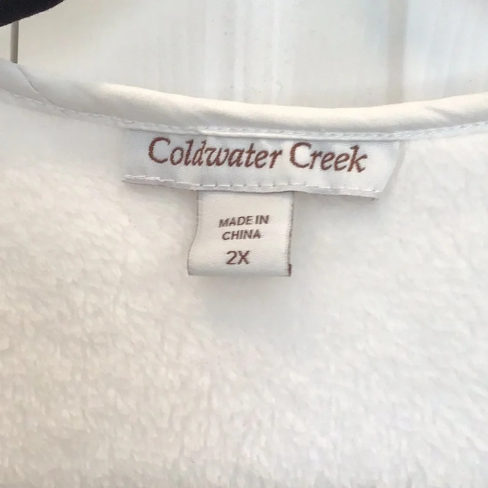 # Coldwater Creek Fuzzy 2X white jacket